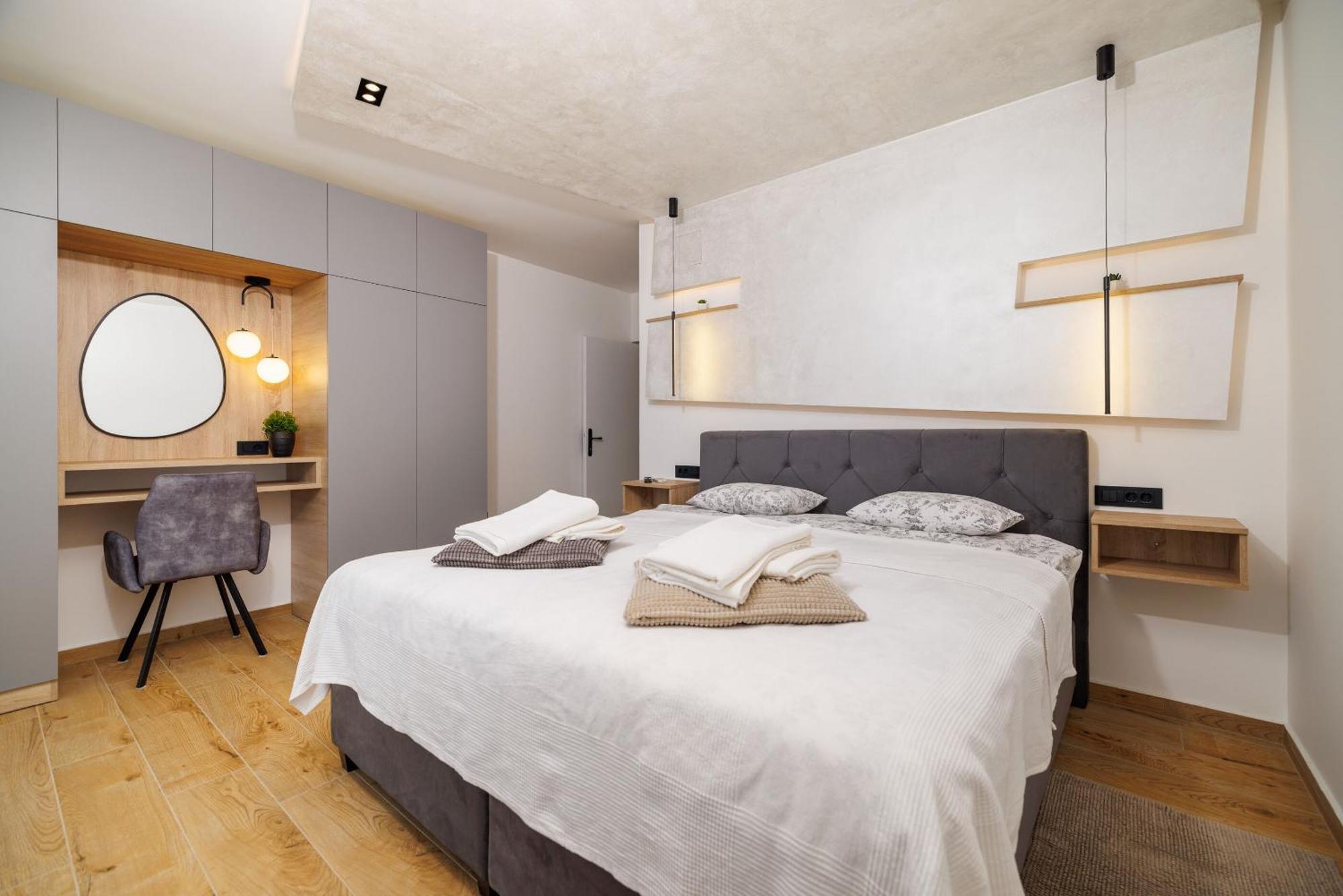 Apartment Mladen Crikvenica Bagian luar foto