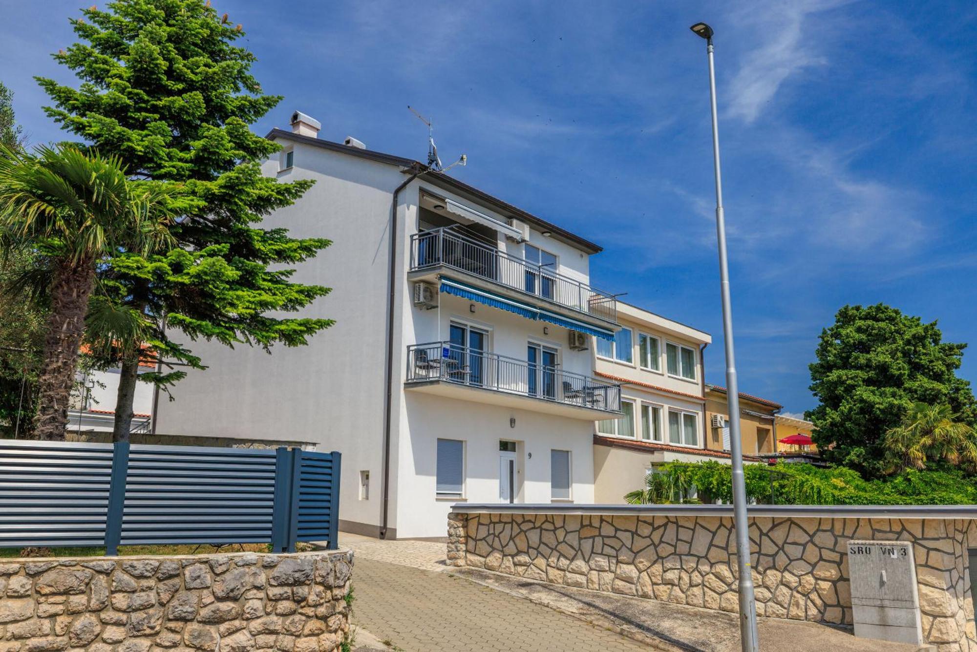 Apartment Mladen Crikvenica Bagian luar foto