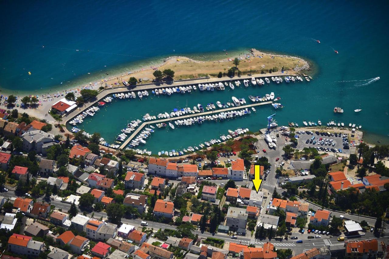 Apartment Mladen Crikvenica Bagian luar foto