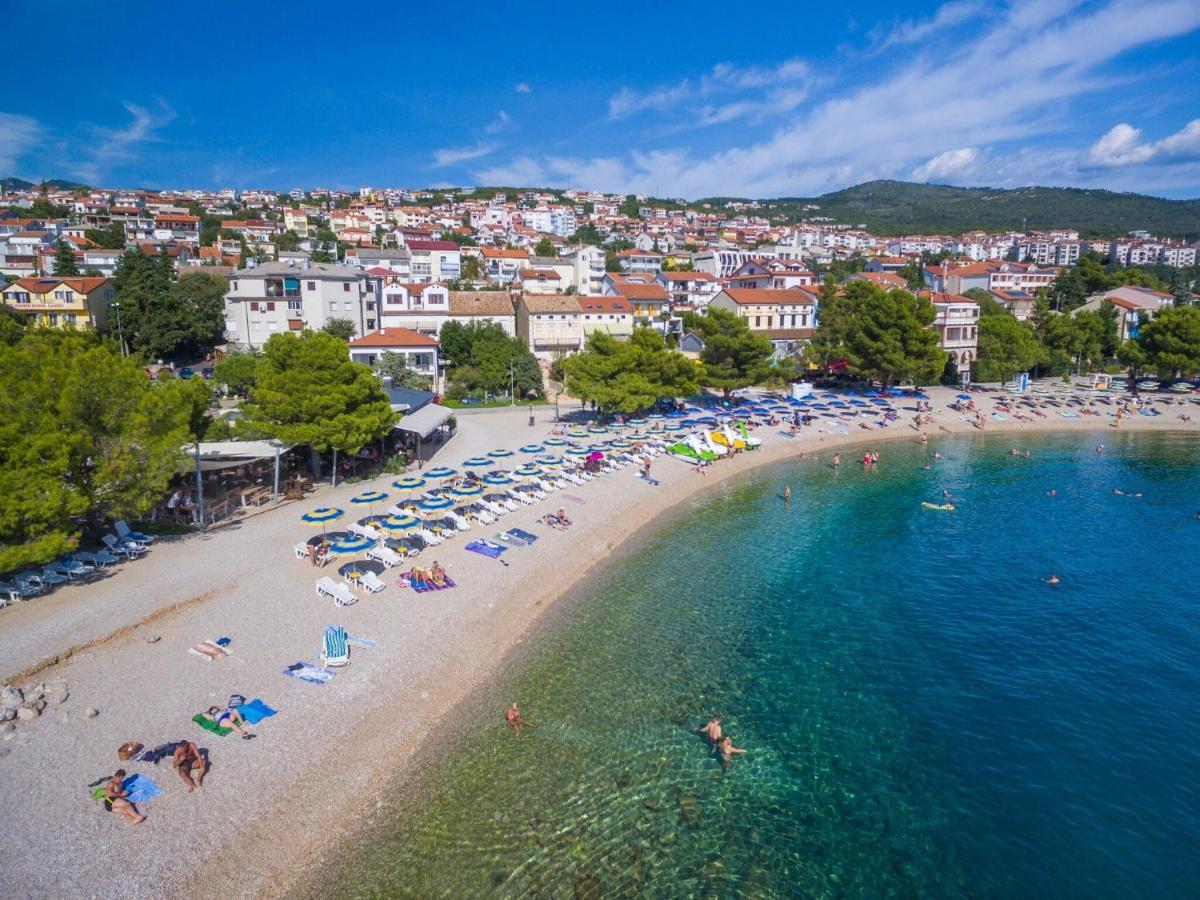Apartment Mladen Crikvenica Bagian luar foto
